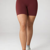 Women's Hugcurve No Front Seam Biker Shorts 6" Blackberry