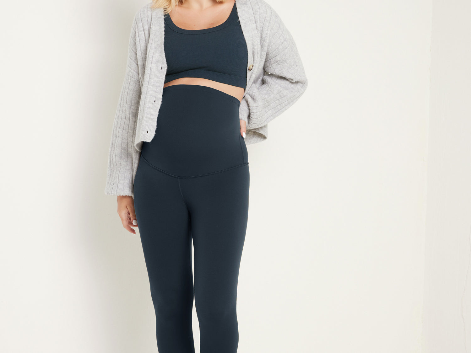 Women's Super High Waist Maternity Leggings 28" Black